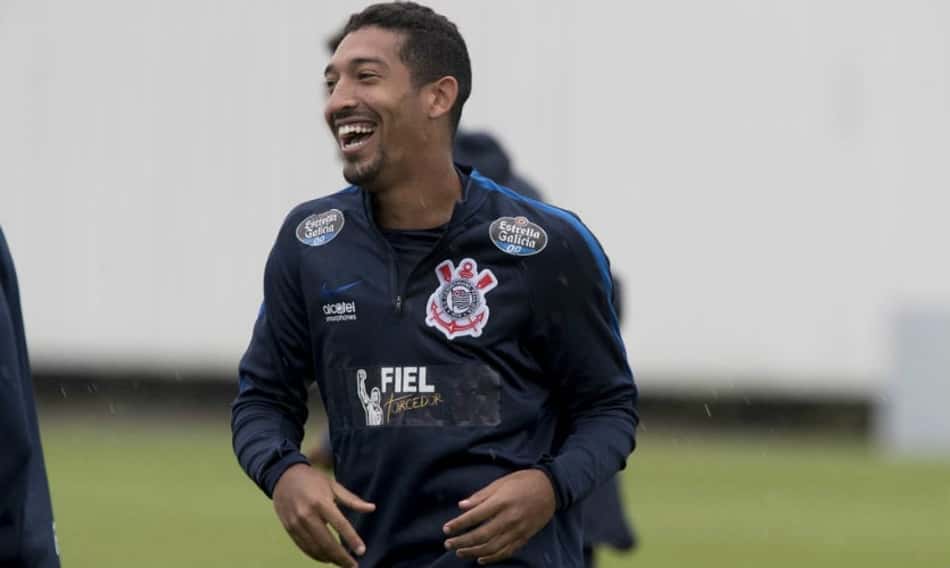 Falta só oficializar: Léo Príncipe está a caminho do Paraná