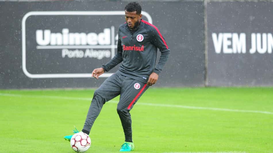 Treino indica estreia do Inter com Cirino titular e Brenner no banco
