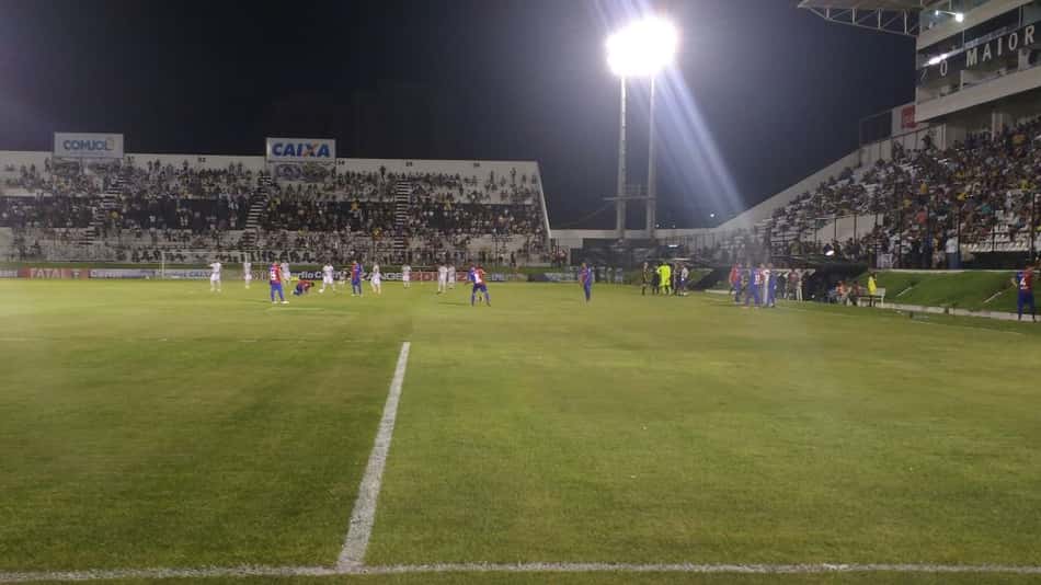 Em jogo fraco, ABC e Paraná não saem do zero no placar