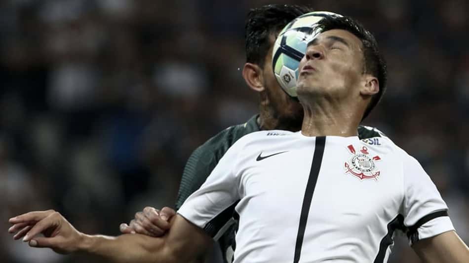 Líderes, Corinthians, Cruzeiro e Chapecoense dominam estatísticas defensivas do Brasileirão