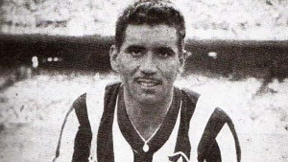 Nilton Santos pelo Botafogo