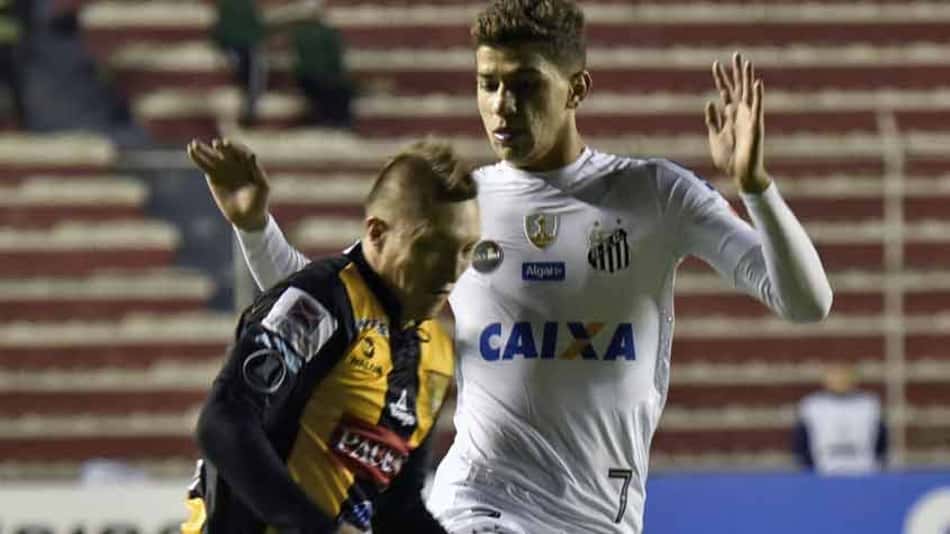 Com um a menos, Santos segura o Strongest em La Paz e se classifica