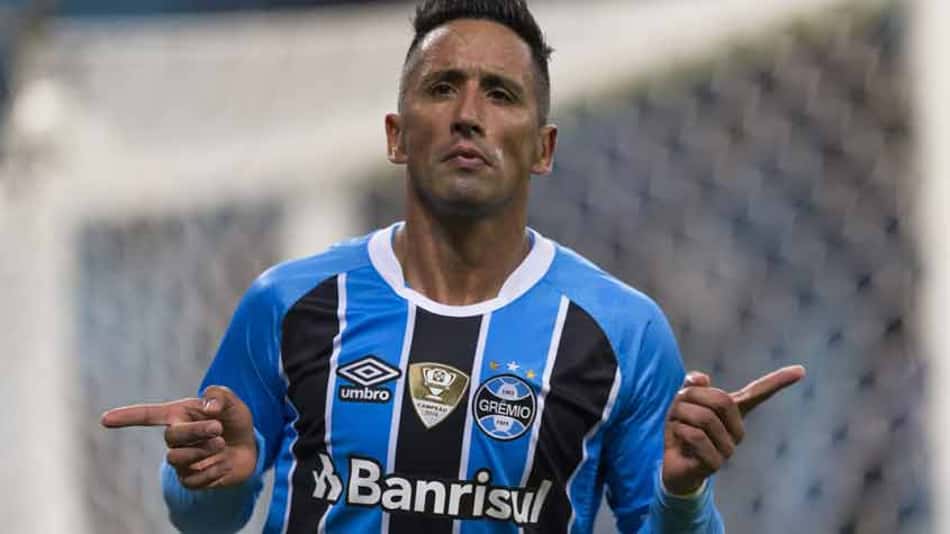 Meu rival favorito: 30% dos gols de Barrios no Brasil foram contra o Flu