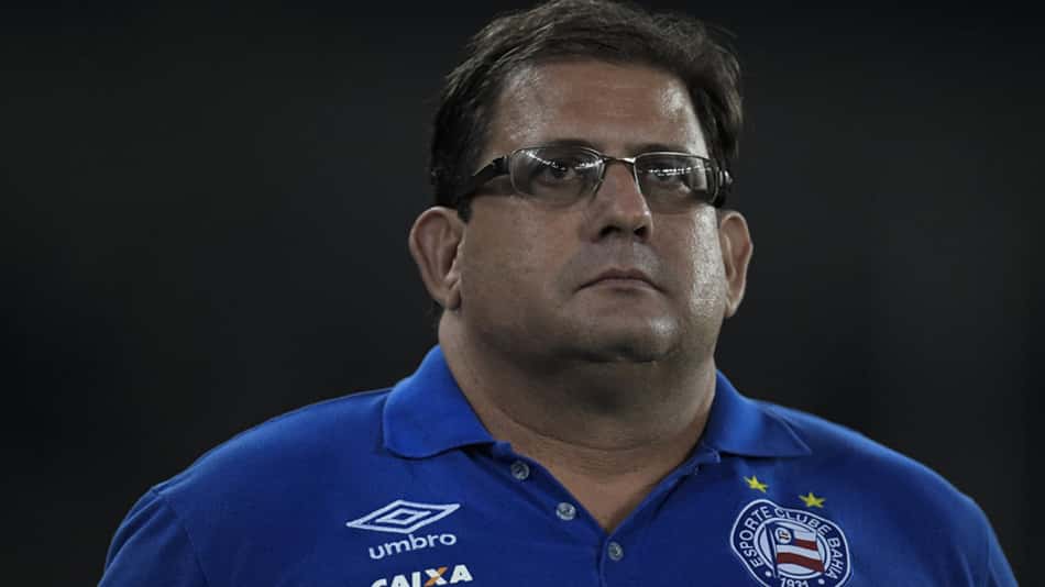 Técnico Guto Ferreira espera reconquistar a torcida do Bahia