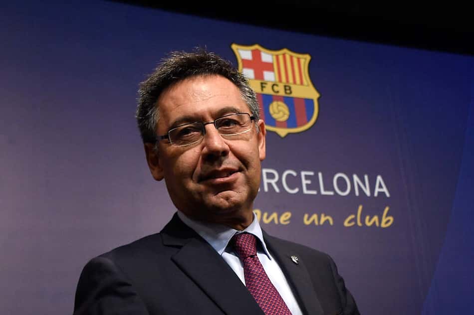 Jogadores do Barcelona não aceitam corte de 70% e negociam redução