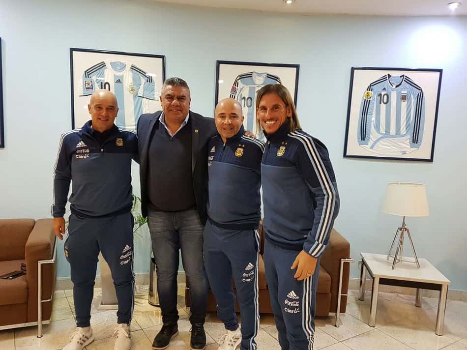 Sampaoli apresentado na Argentina