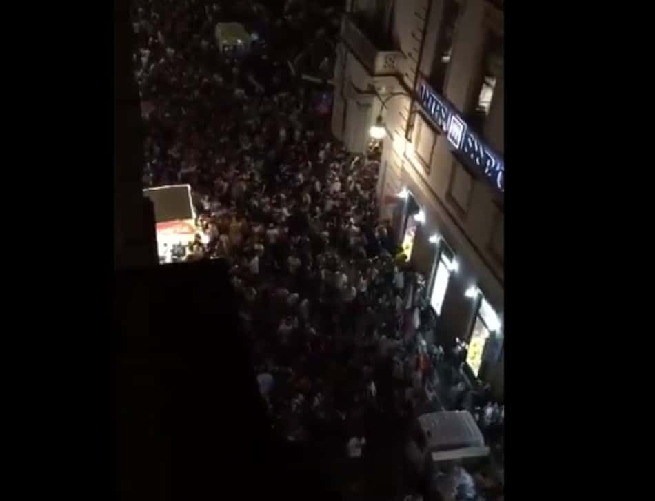 Confusão causa pânico em praça de Turim após segundo gol de CR7