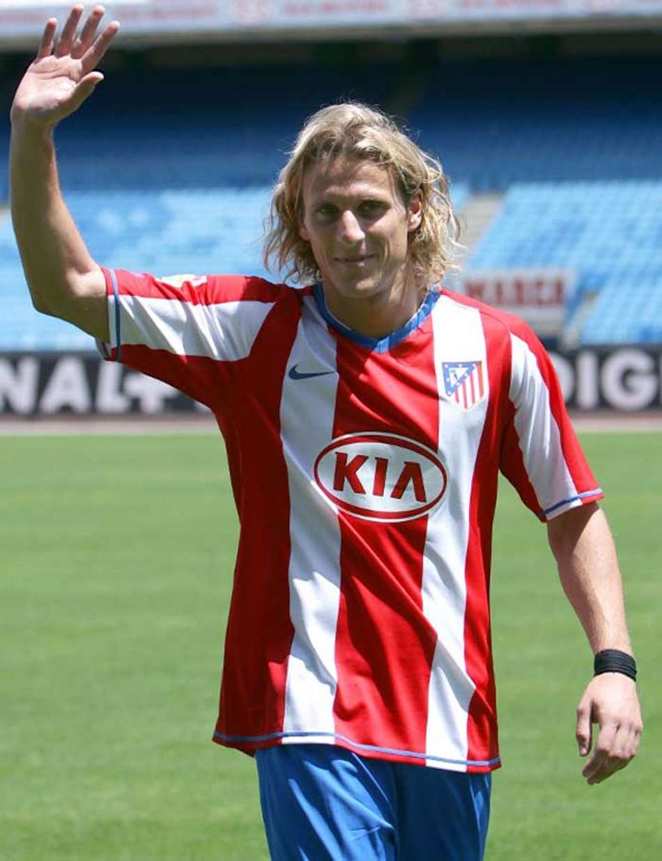 2008/2009: Diego Forlán voltou a ganhar o prêmio, dessa vez com a camisa do Atlético de Madrid. Foram 32 gols marcados