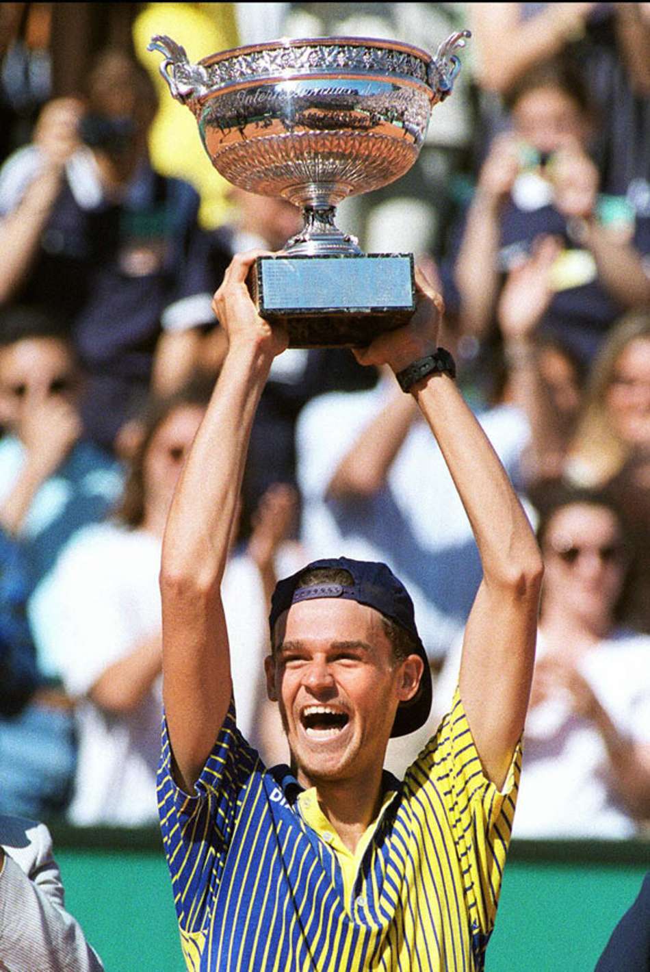 Roland Garros há 20 anos: nascia o ídolo do tênis brasileiro