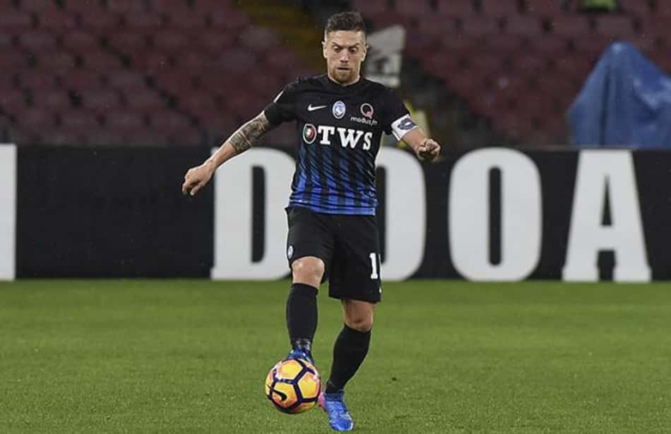 Jogador da Atalanta se irrita com jornalistas na véspera de jogo
