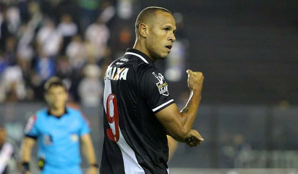 Confira a seguir a galeria especial do LANCE! com imagens da vitória do Vasco sobre o Sport neste sábado