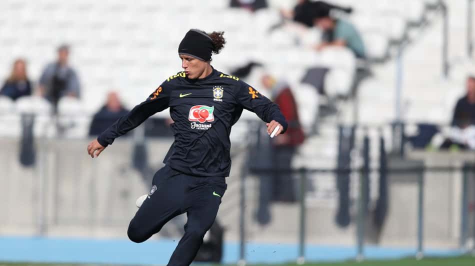 David Luiz volta a ser titular da Seleção Brasileira após um ano