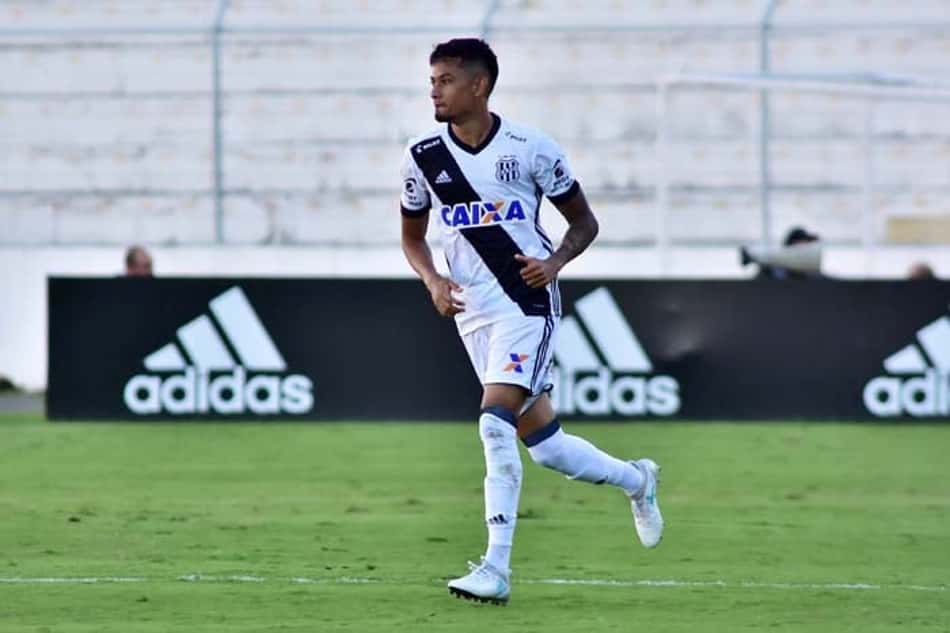 Ponte relata agressões da torcida e Baptista diz: 'Vontade de ir embora'