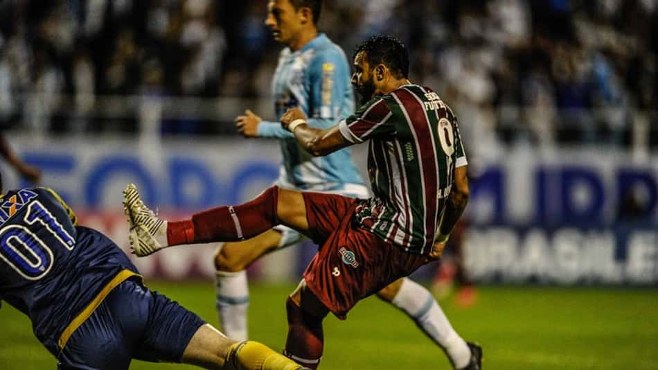 ATUAÇÕES: Dourado e Abel brilham; Kozlinski e Maicon entregam o jogo
