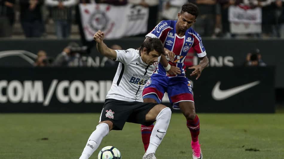 Jorginho questiona expulsão de Renê Júnior na derrota para o Corinthians