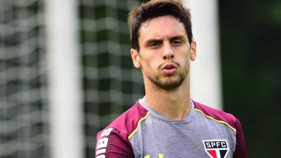 Com chance de sair, Rodrigo Caio diz: 'Preciso pensar em mim também'