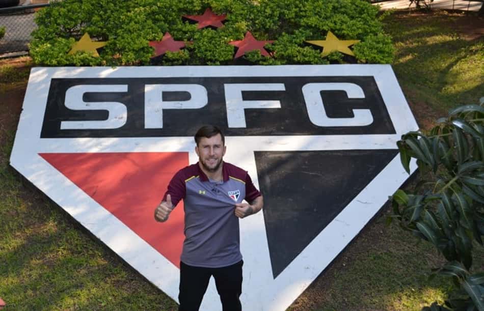 Recém-contratado, meia Jonatan Gómez começa a treinar no São Paulo
