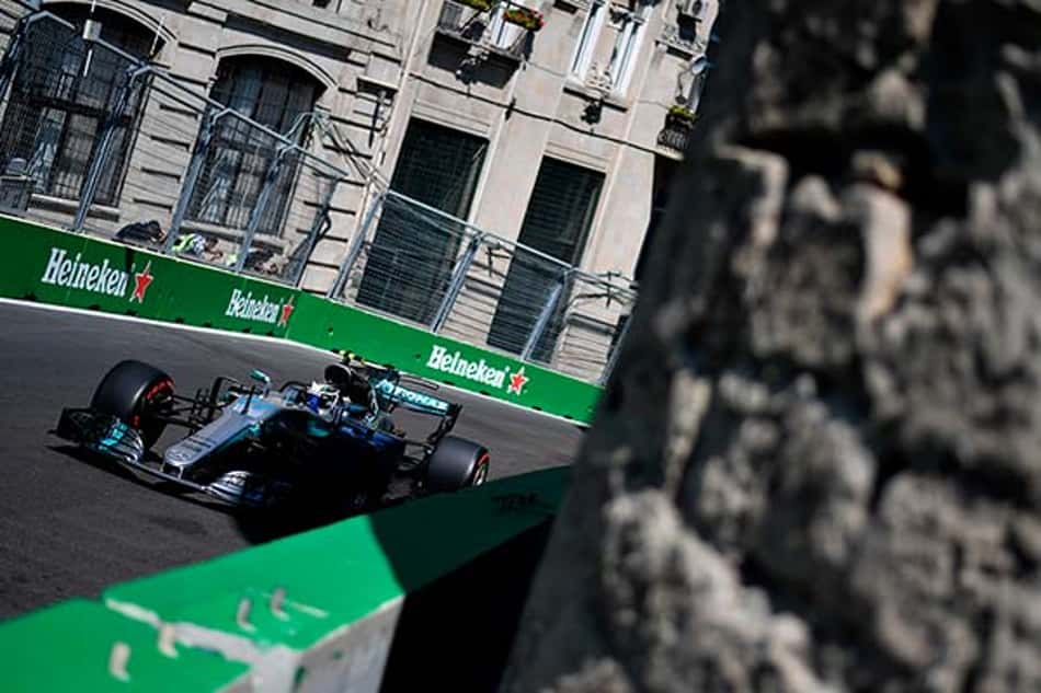 Valtteri Bottas teria disputado o título se mantivesse a vitória em Baku, diz Wolff