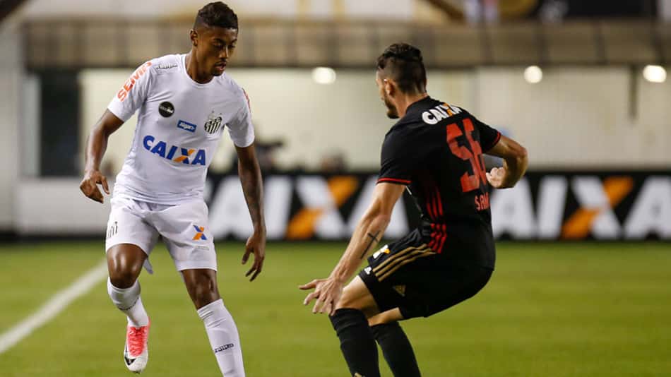 Santos joga mal, perde em casa e vê cair invencibilidade e série da defesa