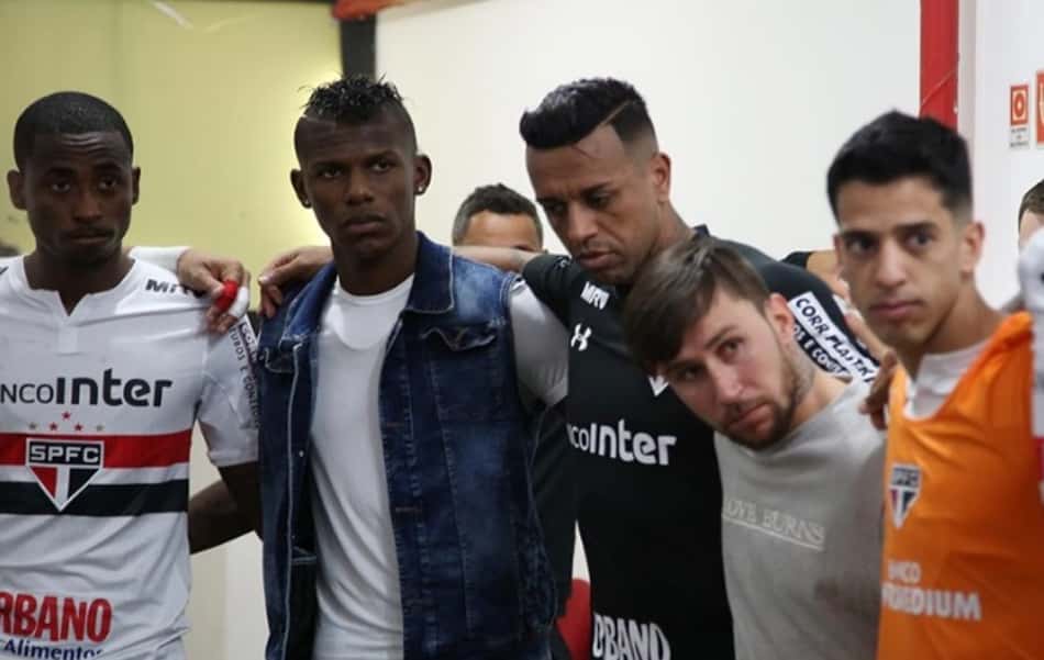 Arboleda assina com São Paulo até 2020; Petros é esperado na terça