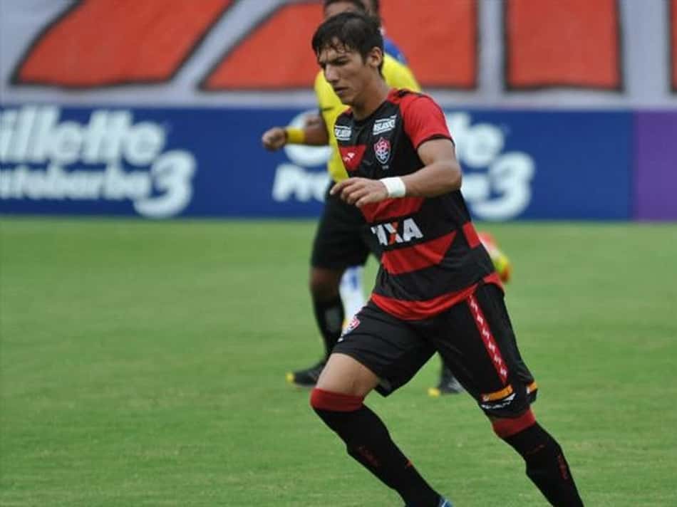 Mirando clássico contra o Bahia, Euller acredita na reação do Vitória