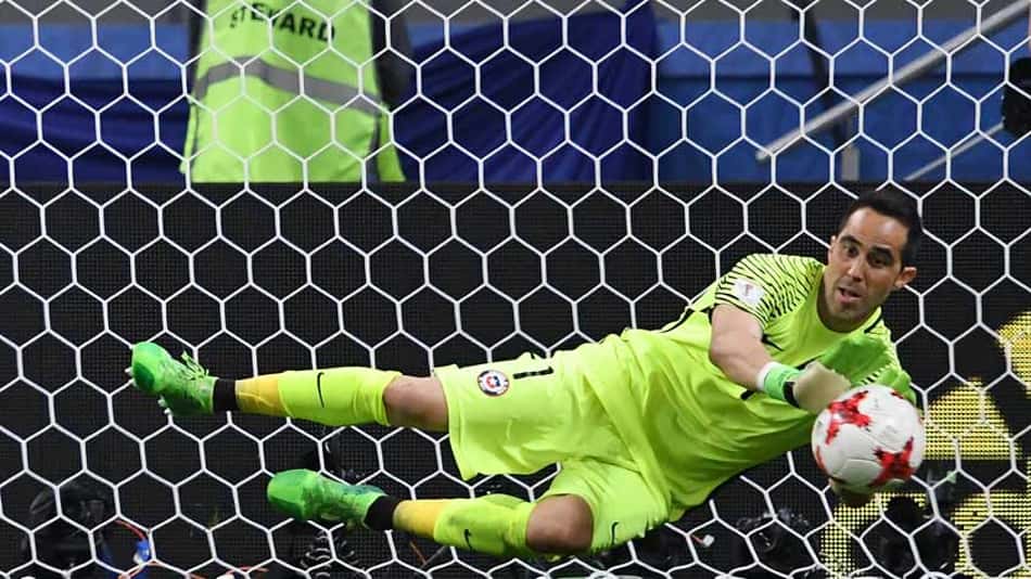 Heroi da classificação chilena afirma: "A seriedade é uma marca do Chile"