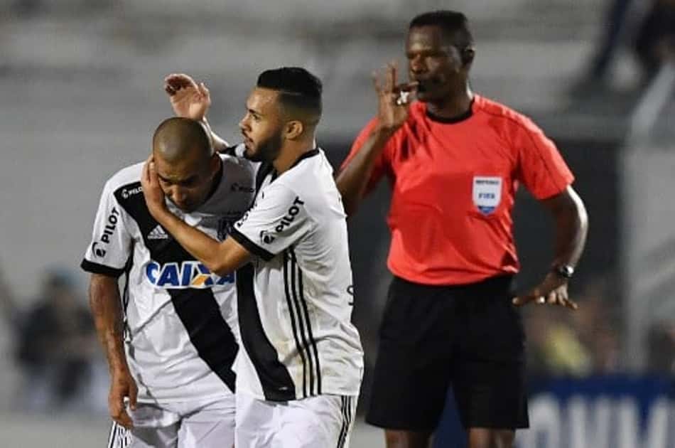 Juninho destaca empenho da Ponte contra o Sol de América