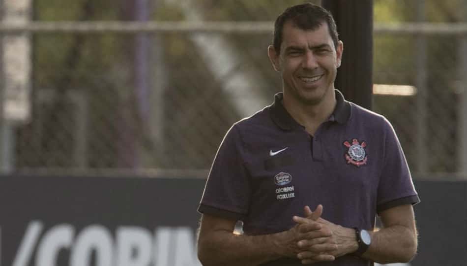 Carille comanda o Corinthians desde janeiro