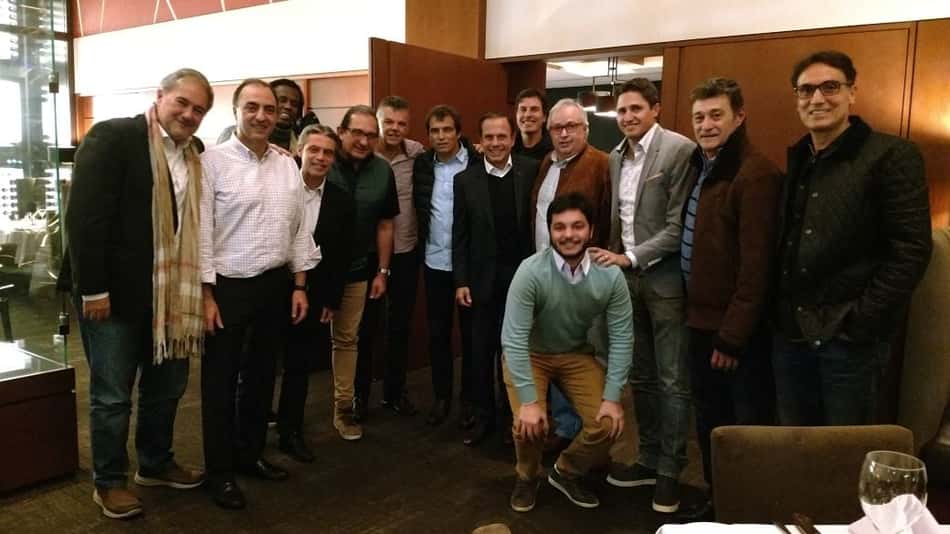 Presidente do Timão se reúne com Dória e busca liberação de cerveja
