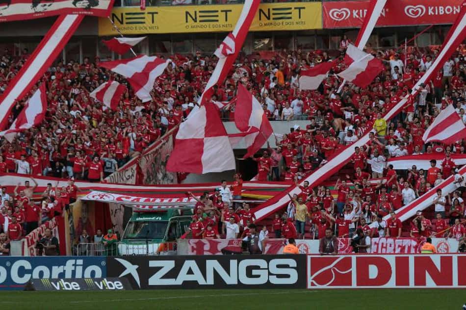 Internacional irrita sócios com e-mail contendo frase de hino do Grêmio