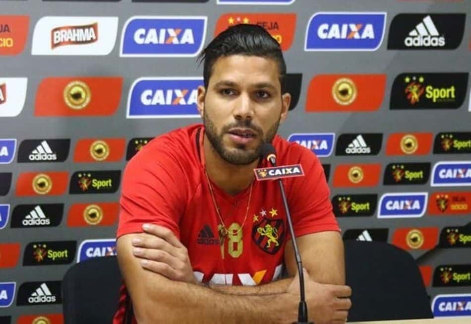 Zagueiro do Sport espera jogo difícil contra a Chapecoense