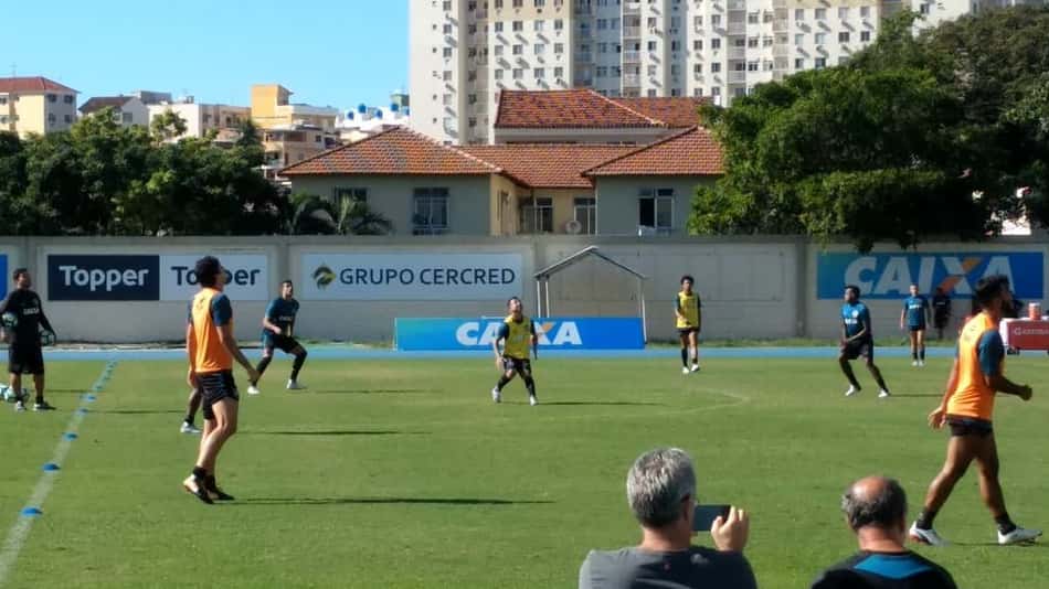 Valencia faz primeiro treino com o grupo do Botafogo; Gatito volta