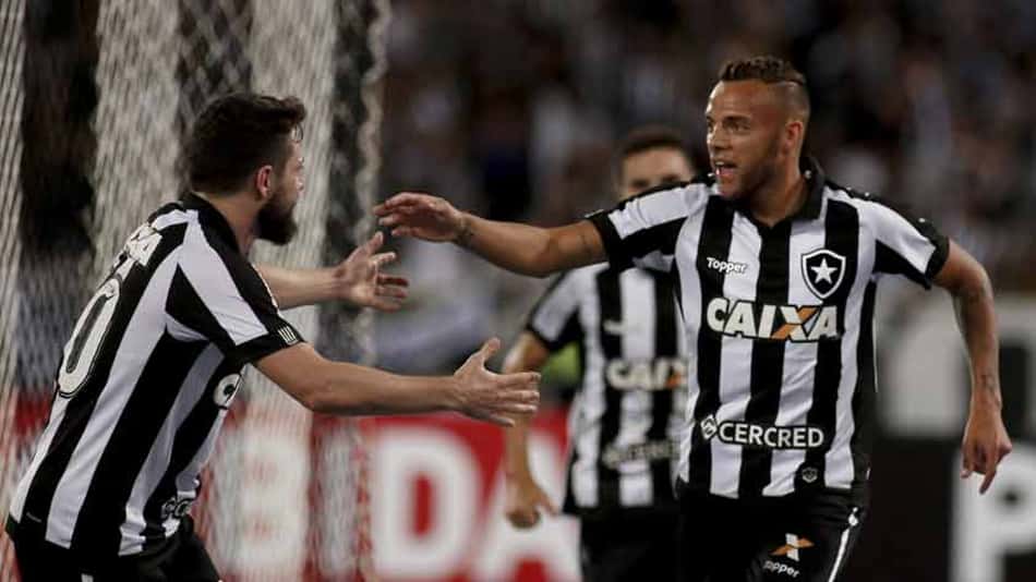 ATUAÇÕES: Guilherme decide outra vez, e Bota vence Sport em casa