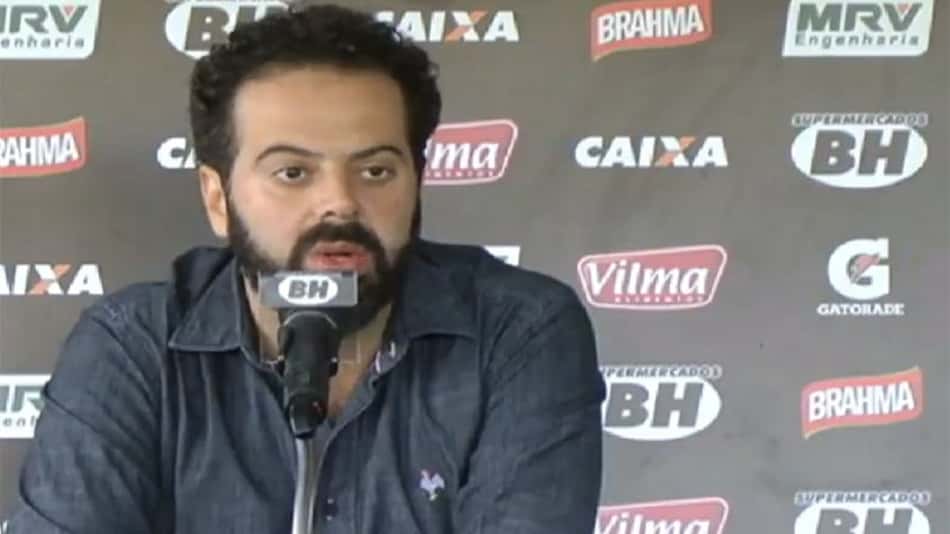Nepomuceno explica saída de Roger e evita falar sobre futuro treinador