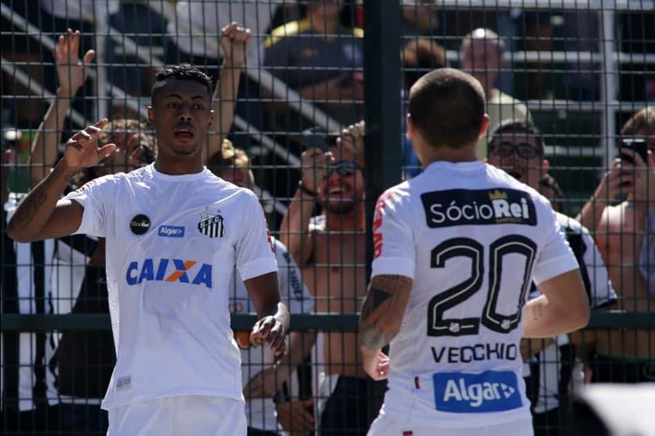 Bruno Henrique faz três e comanda goleada do Santos sobre o Bahia