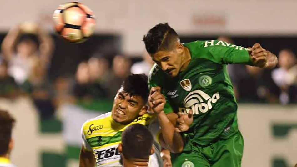 Jandrei vibra com classificação da Chape nos pênaltis: 'Histórico'