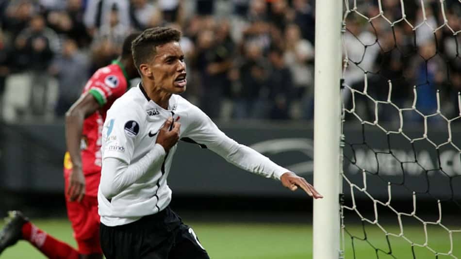 Pedrinho fez o segundo do Timão 
