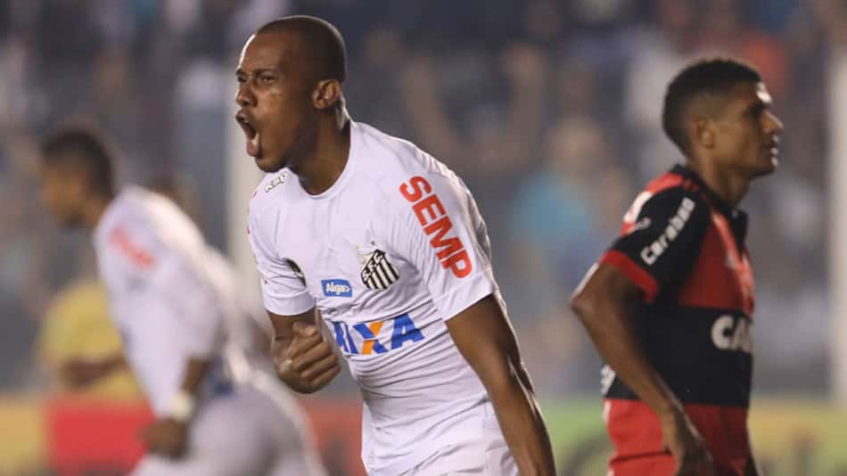 Com os dois gols marcados na vitória sobre o Flamengo, o colombiano Copete chegou a 22 com a camisa do Santos e isolou-se como o maior artilheiro estrangeiro da história do Santos. O segundo é o argentino Echevarrieta, que fez 20 em 25 partidas entre os anos de 1942 e 1943