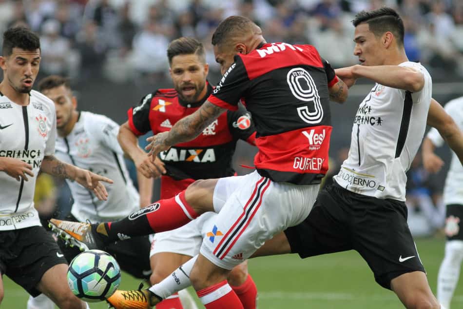 Super-Raio X: Flamengo e Corinthians são os mais disciplinados do Brasileirão; Vasco é o único sem expulsos