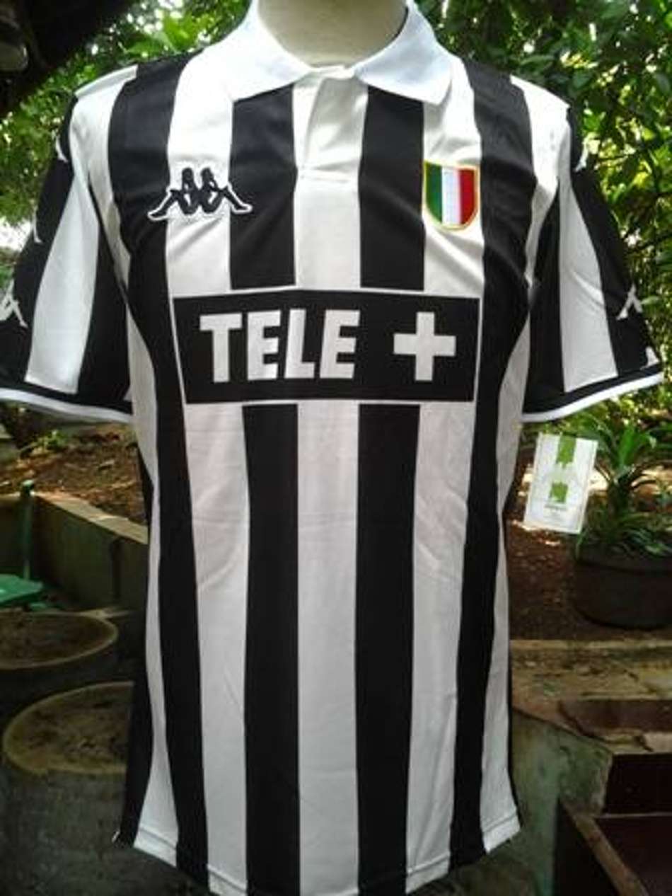 A evolução dos uniformes: A camisa da Juventus nas últimas 20 temporadas