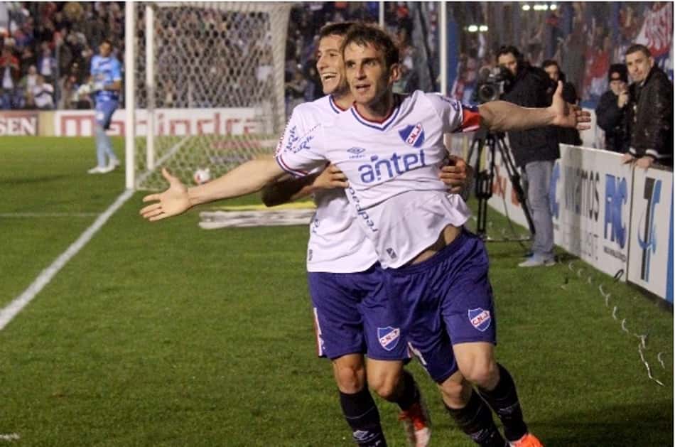 Centroavante espera proposta do Nacional para acertar seu retorno ao clube