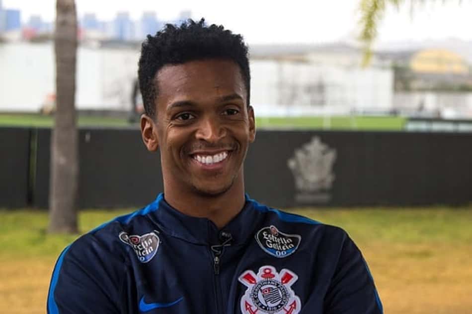 Do fundo do poço à chance de fazer história, novo Jô passa vida a limpo no Corinthians: 'Tenho que me vigiar'