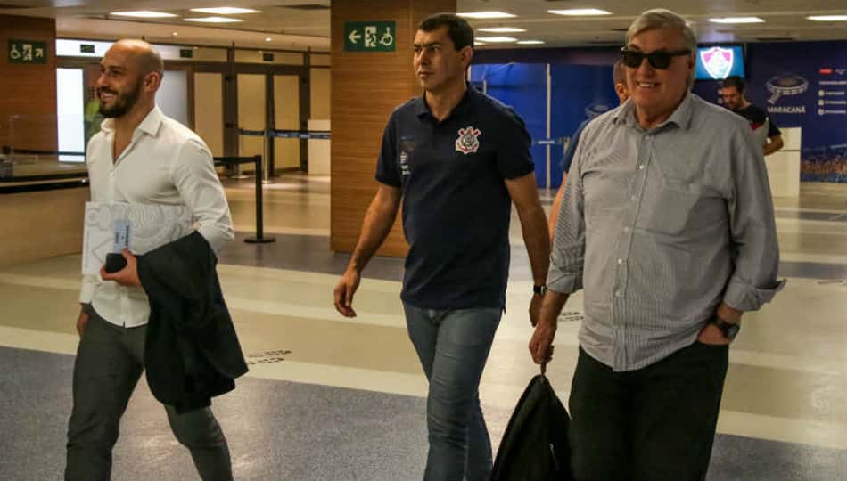Alessandro Nunes, Fábio Carille e Flávio Adauto, os homens fortes da busca por reforços do Corinthians nesta temporada 