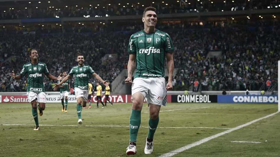Moisés fez o gol do Palmeiras no segundo tempo 