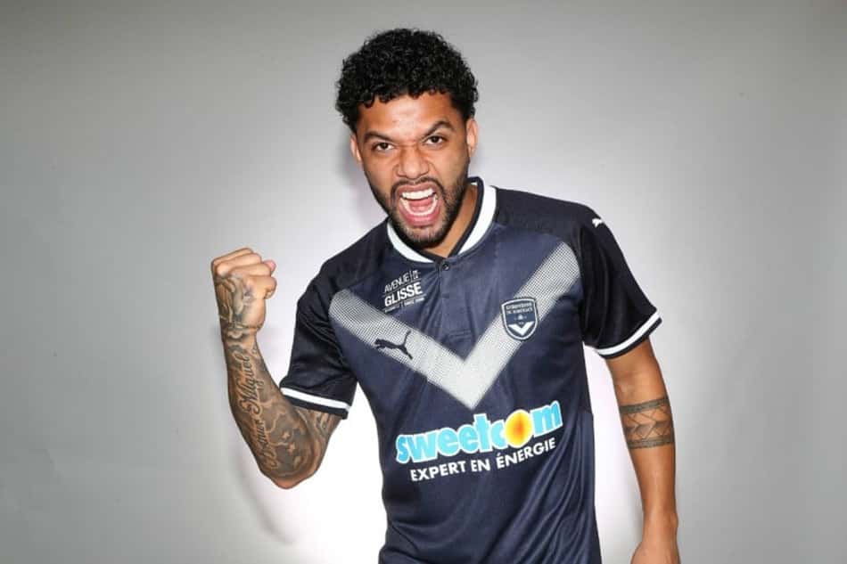 Ex-Atlético-PR, volante Otávio declara torcida ao Furacão e diz que jogar na Europa é um sonho