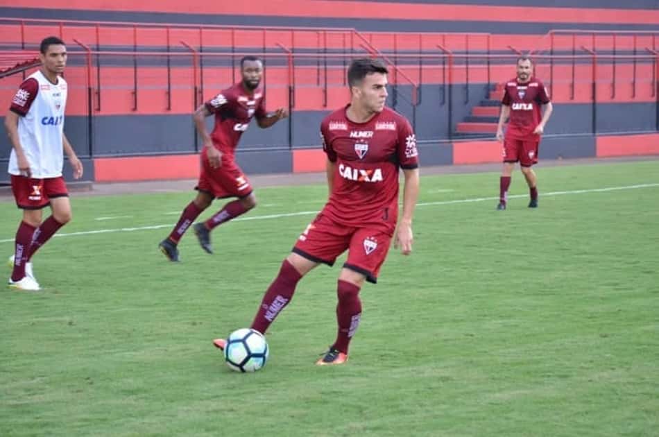 Presidente do Ceará confirma acerto por Andrigo