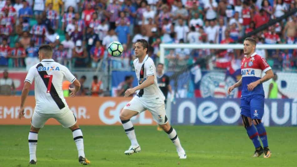 Um dia antes de aniversário, Vasco é goleado pelo Bahia e aumenta jejum