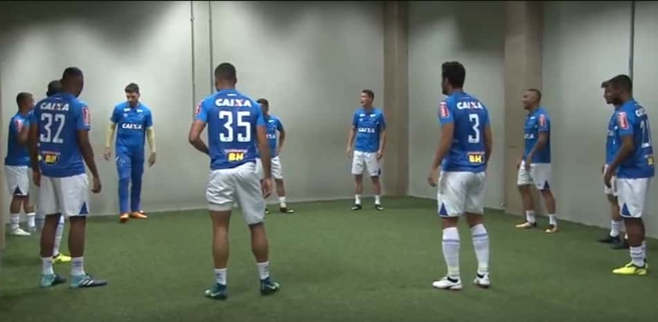 Cruzeiro na Argentina: clima, reencontro e treino antes da estreia