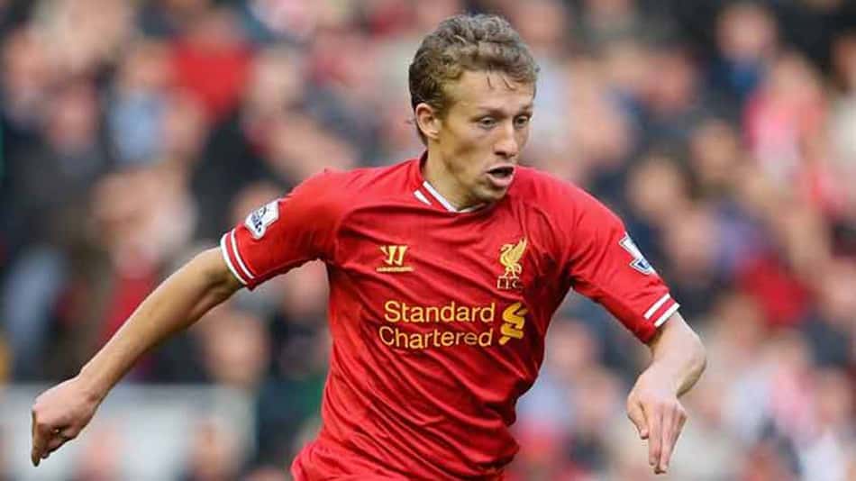Liverpool homenageia Lucas Leiva após anúncio da aposentadoria