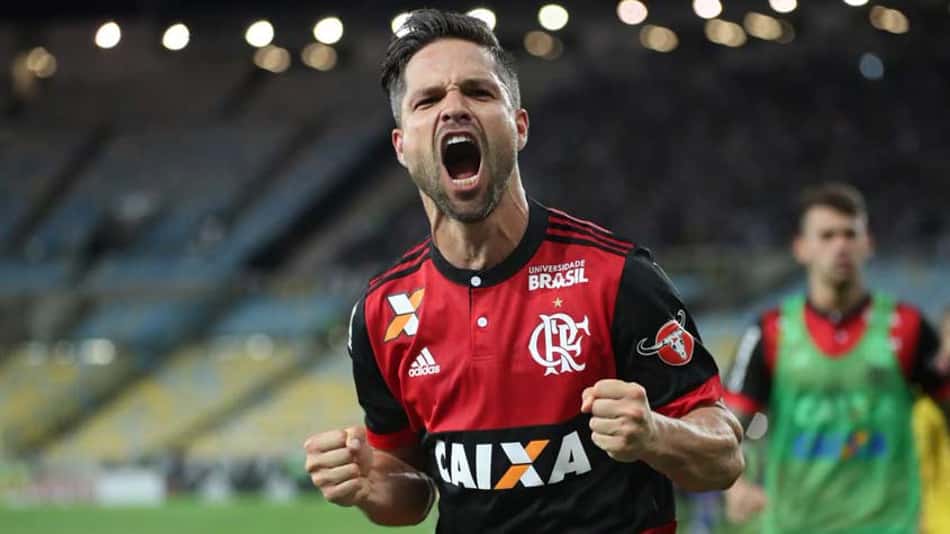 Veja quem são os favoritos nas casas de apostas para os jogos deste domingo no Brasileirão